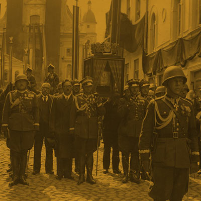 kondukt żałobny z sercem Marszałka Józefa Piłsudskiego